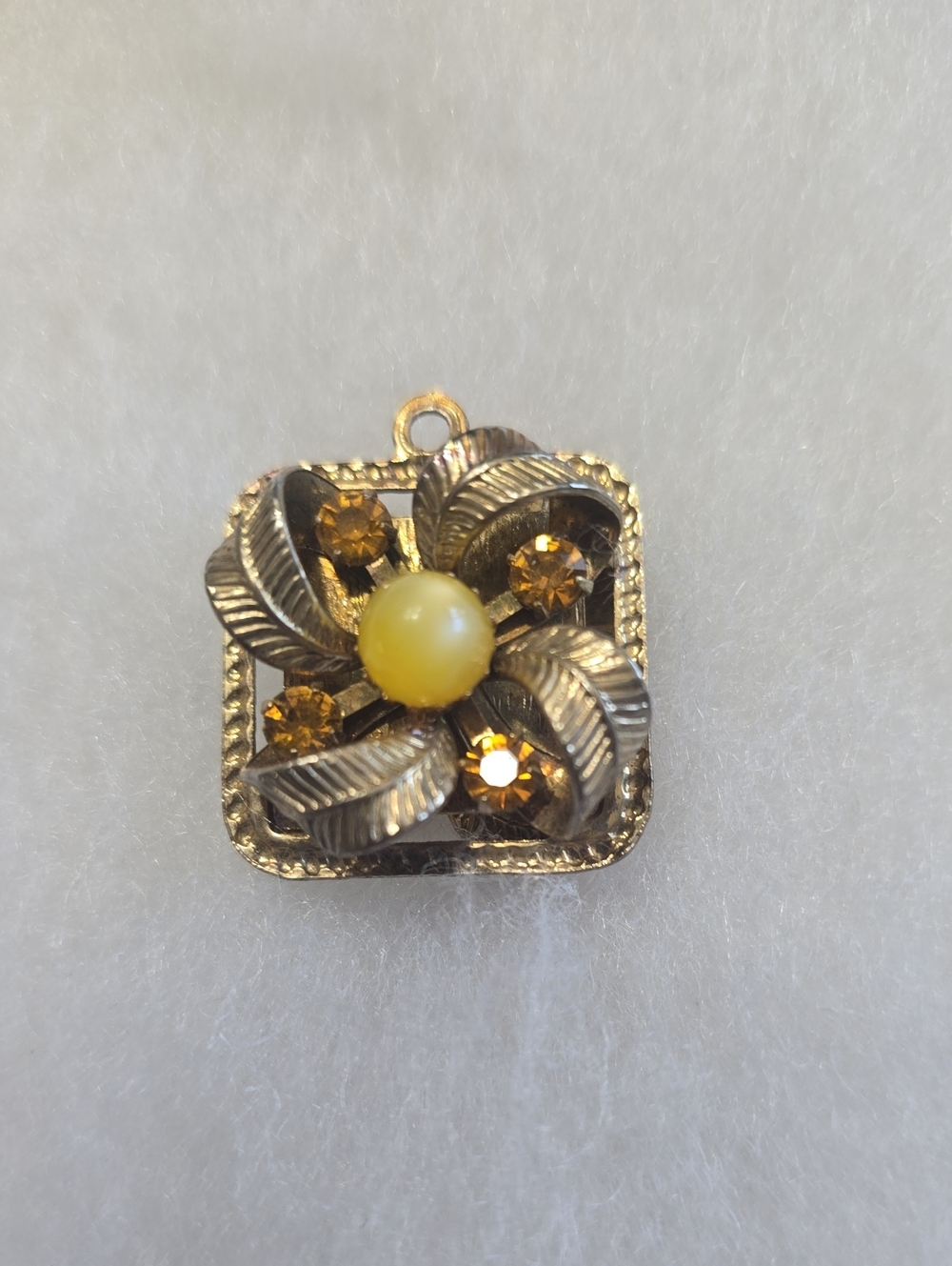 Gold-Tone Yellow Flower Pendant Necklace Charm